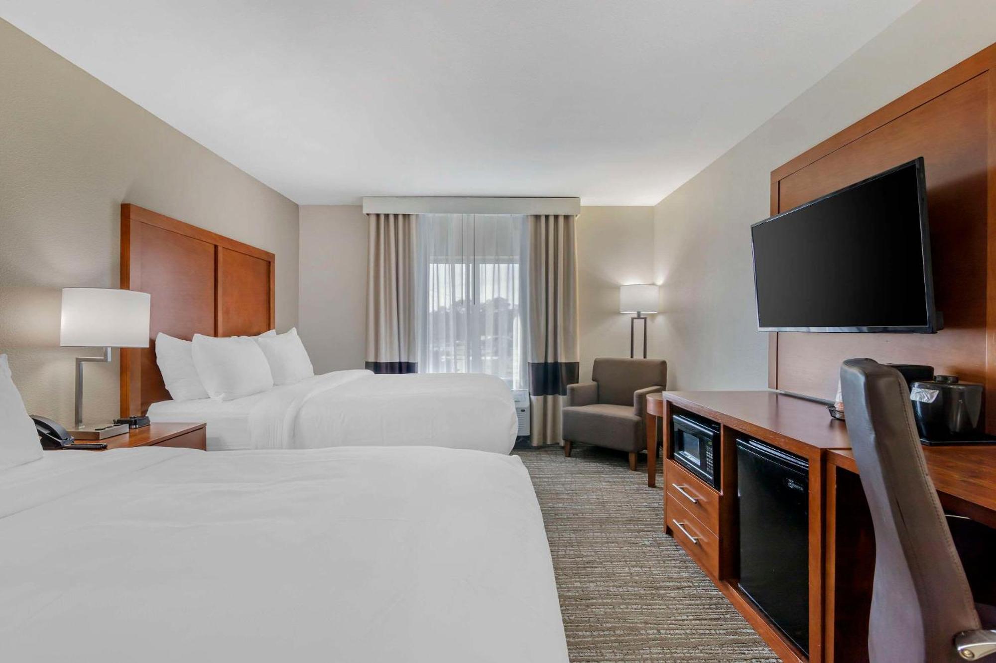 Comfort Inn & Suites Brunswick Eksteriør billede